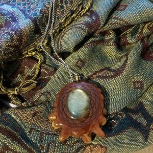 Thirdeyepinecone with labradorite stone